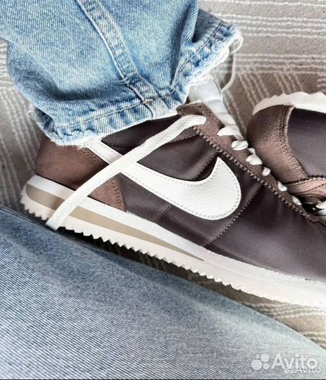Nike cortez brown
