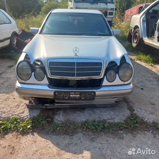 Мерседес 210 2.9 тд по запчастям