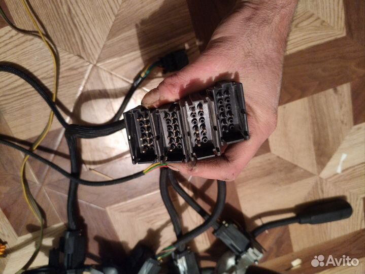 Разбор мерседес w124w140w123 разных обьемов