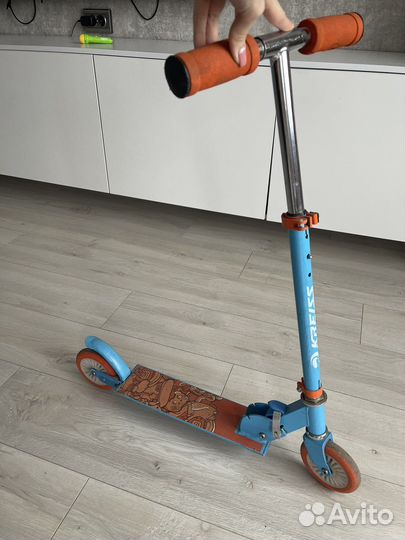 Самокат двухколесный