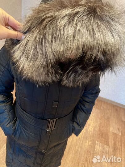 Пуховик зимний женский с капюшоном