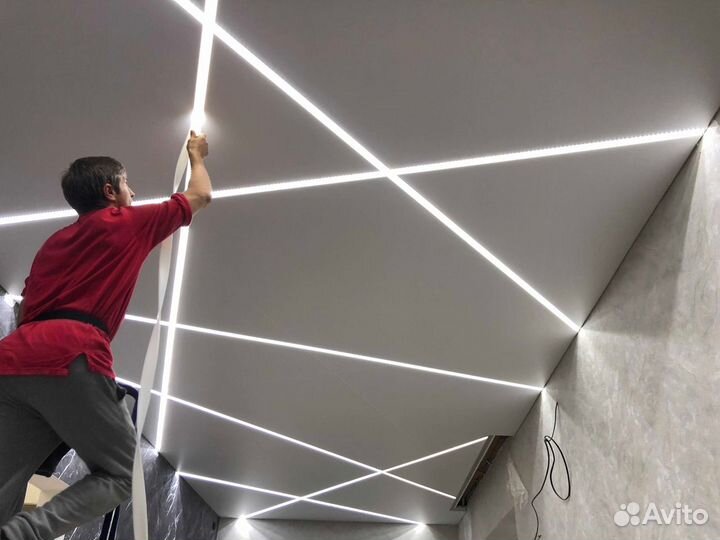 Монтажники натяжных потолков