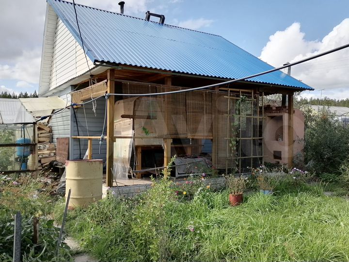 Дача 30 м² на участке 5 сот.