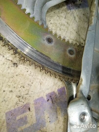 Стеклоподъемник задний левый Дэу Нексия