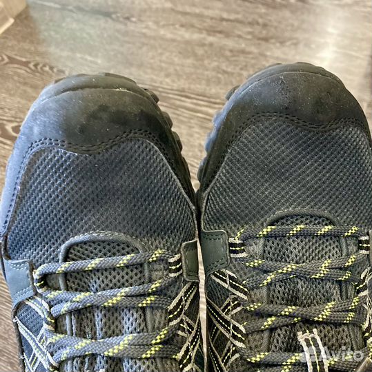 Треккинговые кроссовки мужские