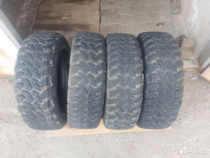 Hankook Dynapro MT2 RT05 215/75 R15 Q