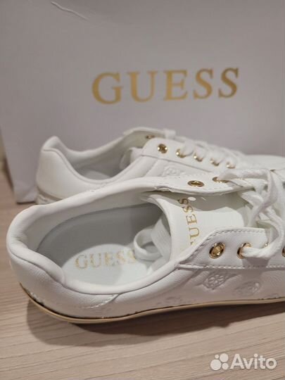 Кроссовки женские guess оригинал