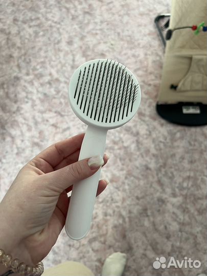 Вычесывание кошек дешеддер