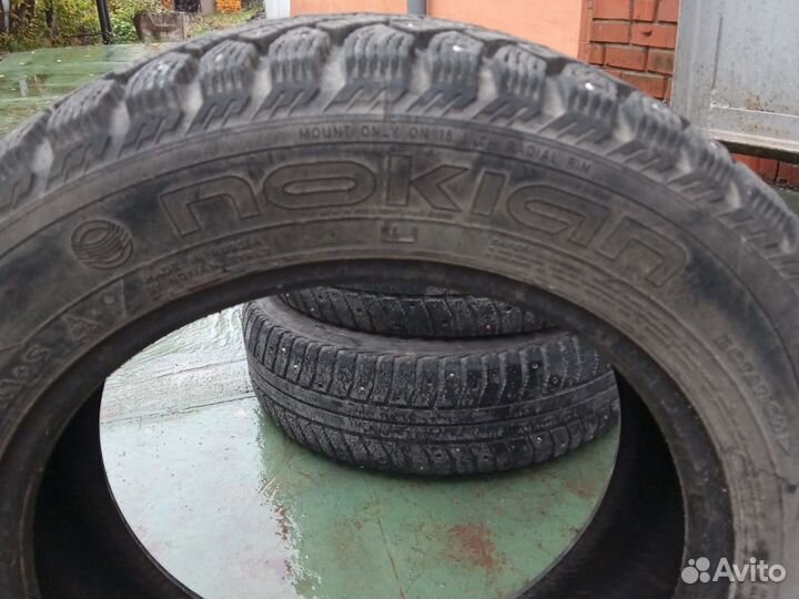 Nokian Tyres Hakkapeliitta 4 195/60 R15