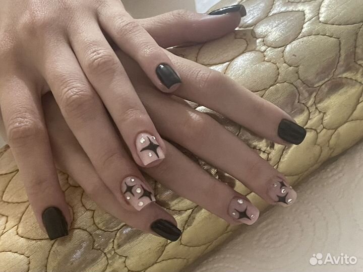 Маникюр