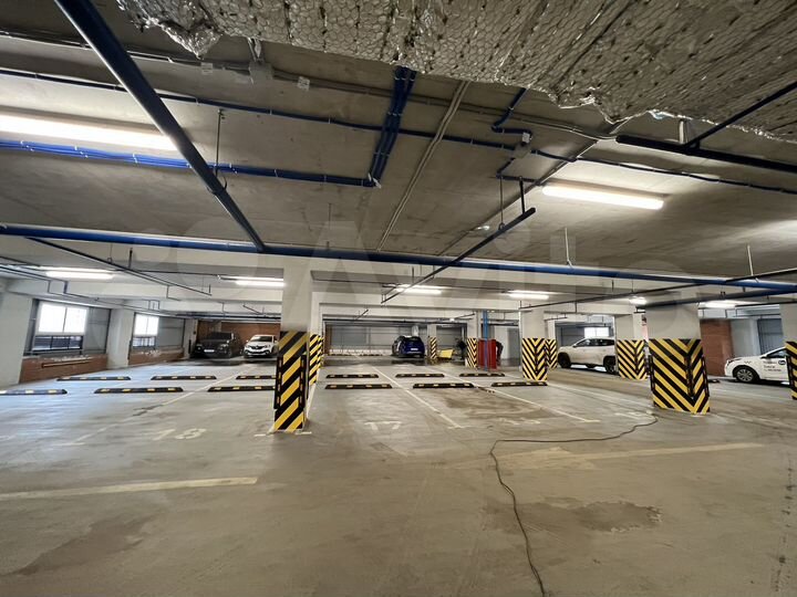 300м2 под АВТОСАЛОН с возможностью увеличения