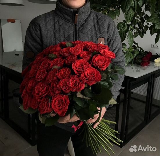 Букет роз. Розы красные. Розы 21 шт. Роза 25 шт