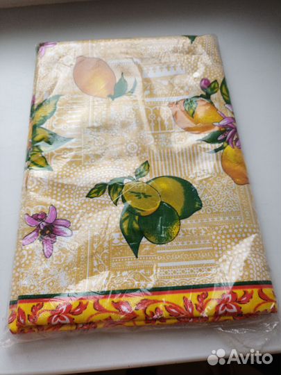 Скатерть новая. Хлопок. Размер 180 на 150