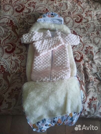 Комбинезон для новорожденных