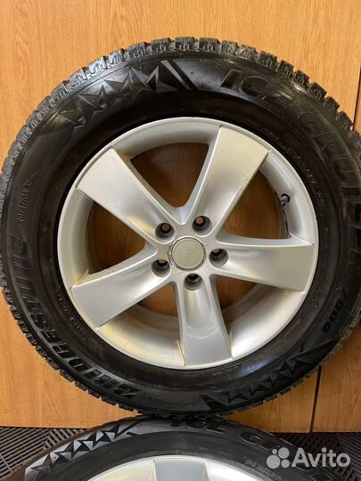 Колеса в сборе Kia Sorento 235/65 r17