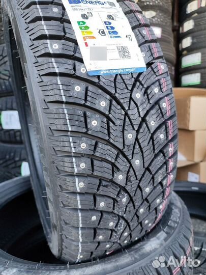 Triangle IcelynX TI501 205/50 R17