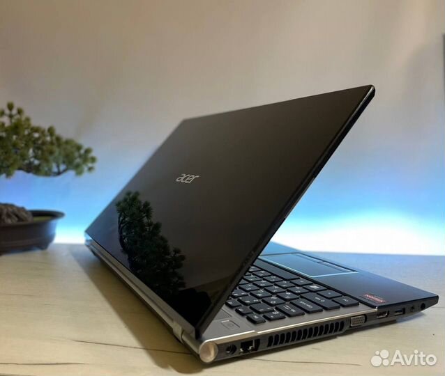 Мощный ноутбук Acer 10Gb SSD+HDD