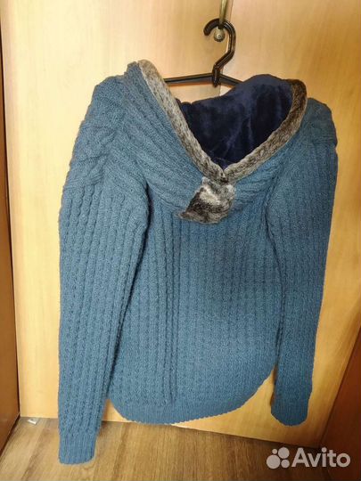 Шерстяная кофта