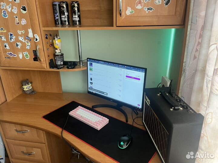 Компьютерный стол