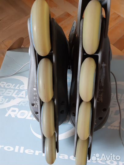 Роликовые коньки женские