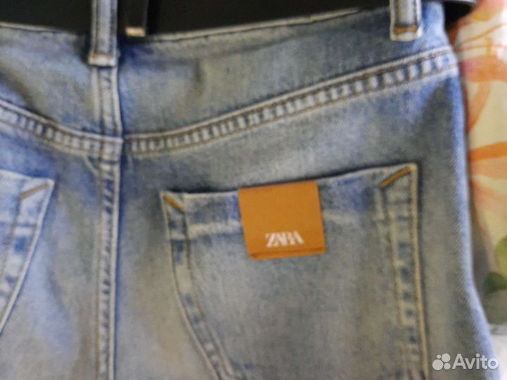Джинсы Zara