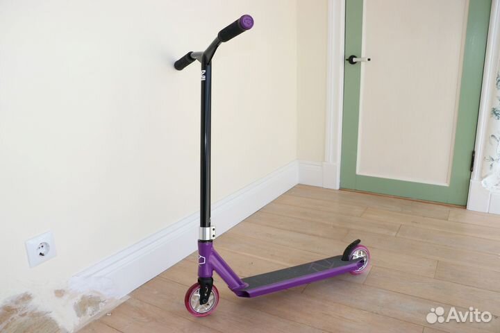 Трюковой самокат Fuzion Z-250