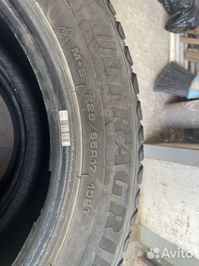 Goodyear Ultragrip Ice Arctic 225/65 R17