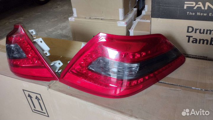 Задние фонари Nissan teana j32