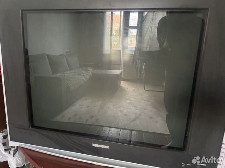Телевизор бу thomson