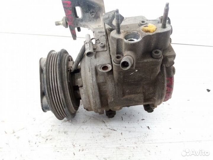 Компрессор кондиционера Toyota Mark 2 8 (X100)