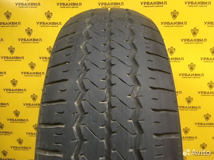 Hankook Radial RA08 215/65 R17 104T