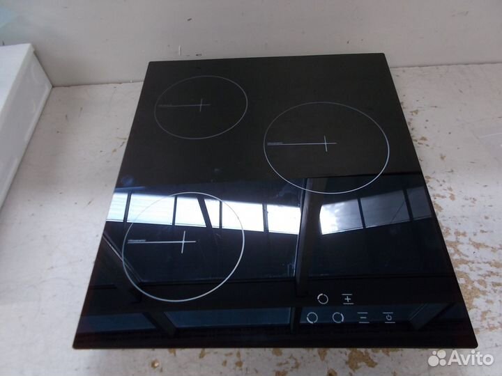 Электрическая варочная панель 3 конфорки новая