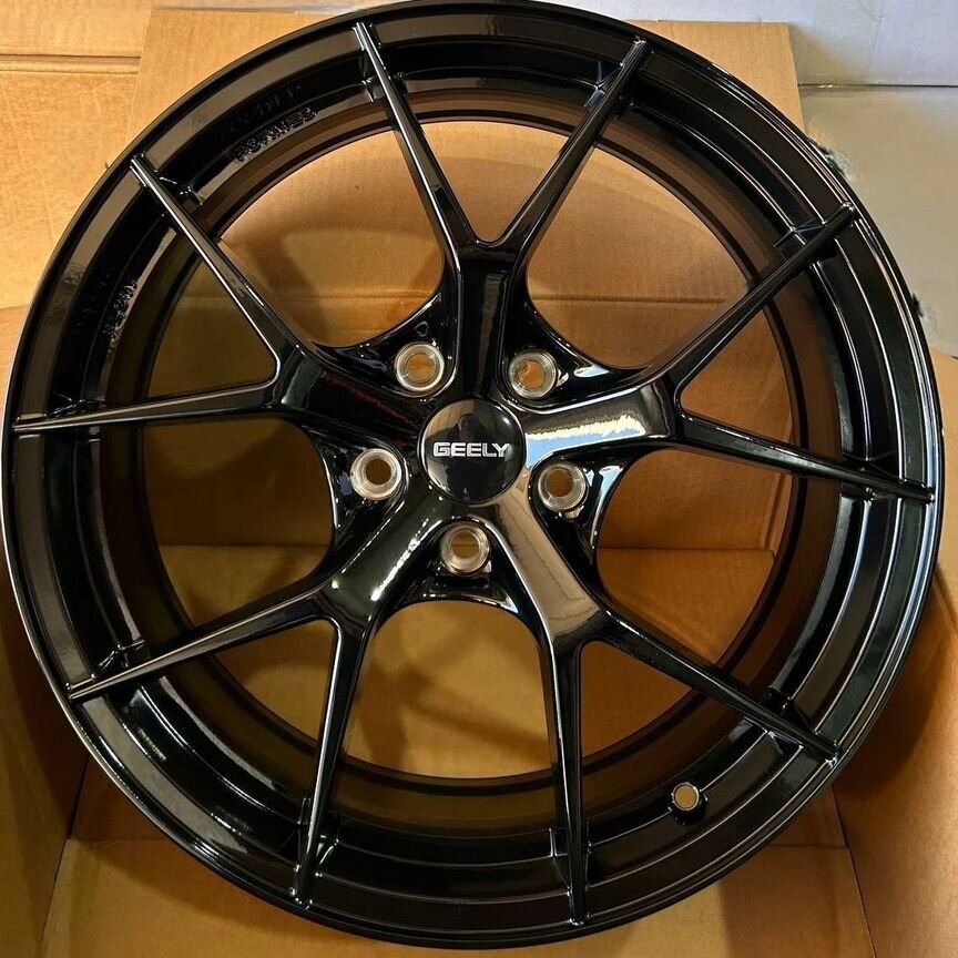 Литые диски Zixi 8×R18 5×108