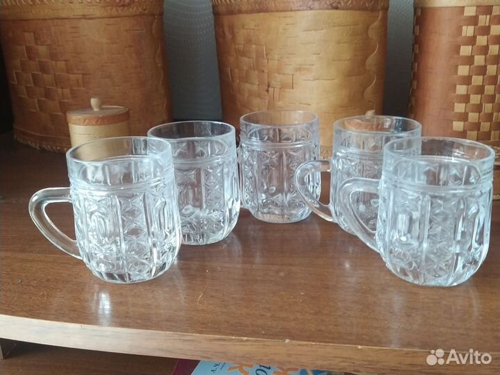 Хрустальные кружечки