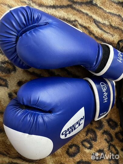 Боксерские перчатки 12 oz