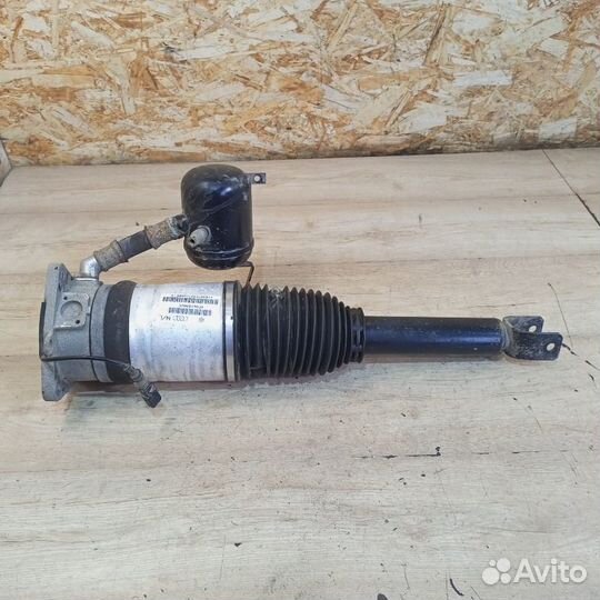 Пневмобалон задний правый Audi A8 2002-2010