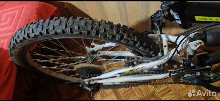 Продам коня стоит пылится пробег зал,балкон,корид