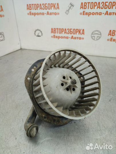 Моторчик отопителя Daewoo Nexia седан 1.5 Л 2008