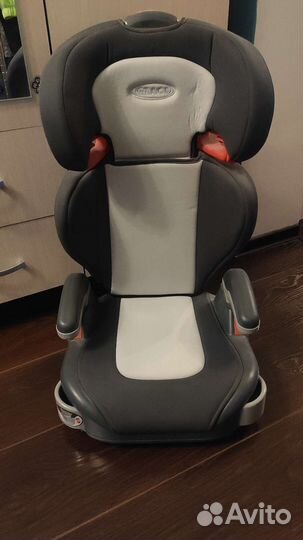 Кресло детское автомобильное Graco 15-36кг