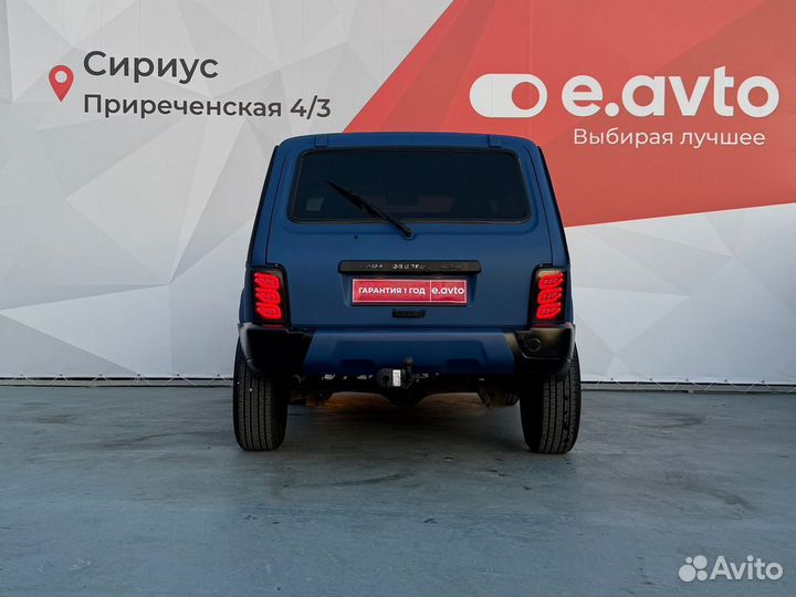 LADA 4x4 (Нива) 1.7 МТ, 2000, 181 000 км