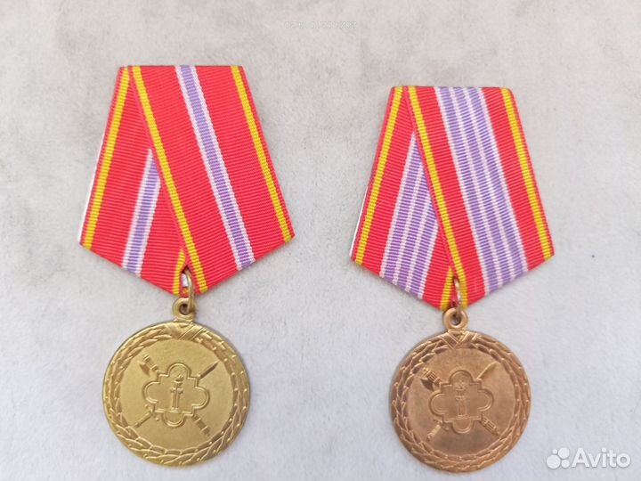 Нагрудные знаки
