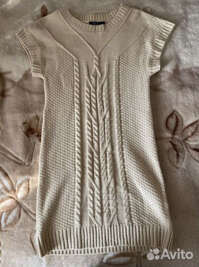 Вязаное платье