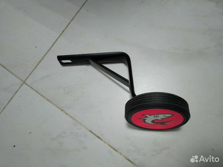 Колесо вспомогательное для детского велосипеда