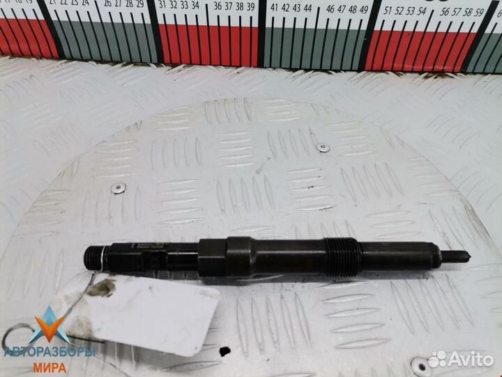 Форсунка Ford Mondeo 3 рест. 2006 1381207