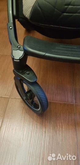 Прогулочная коляска peg perego book