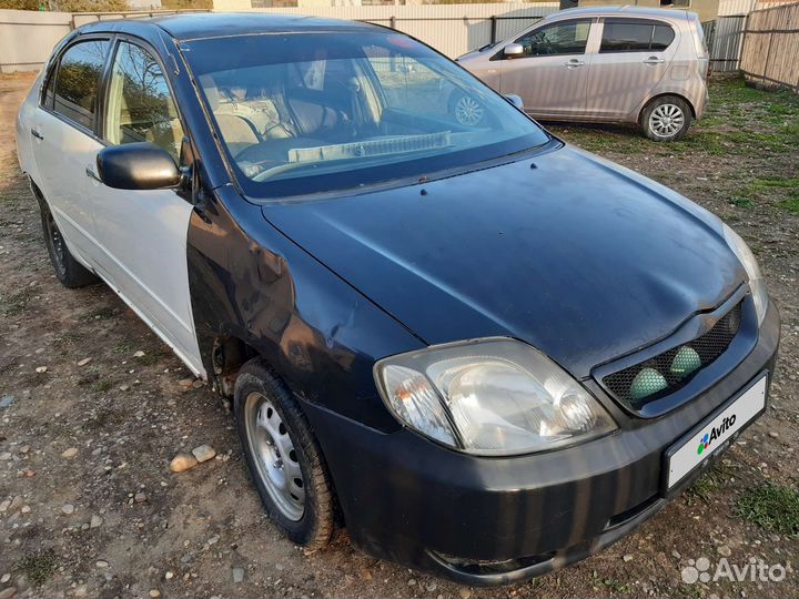 Toyota Corolla 1.5 AT, 2000, битый, 250 000 км