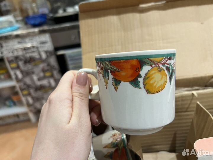 Чайный набор чашек, тарелок