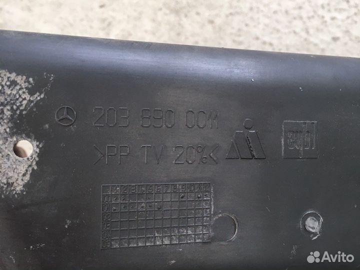 Контейнер в багажник Mercedes W203 (3183)