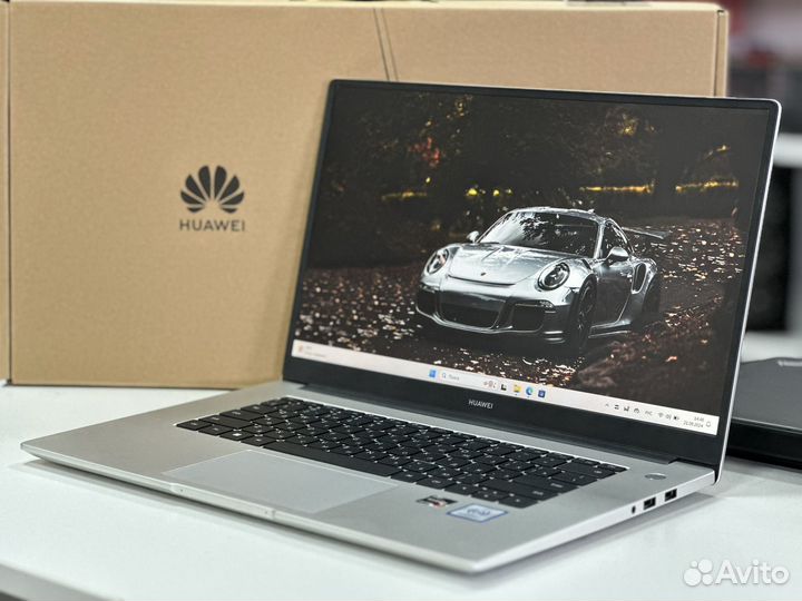 Ноутбук новый Ryzen 7 5700U озу-8gb SSD-512gb