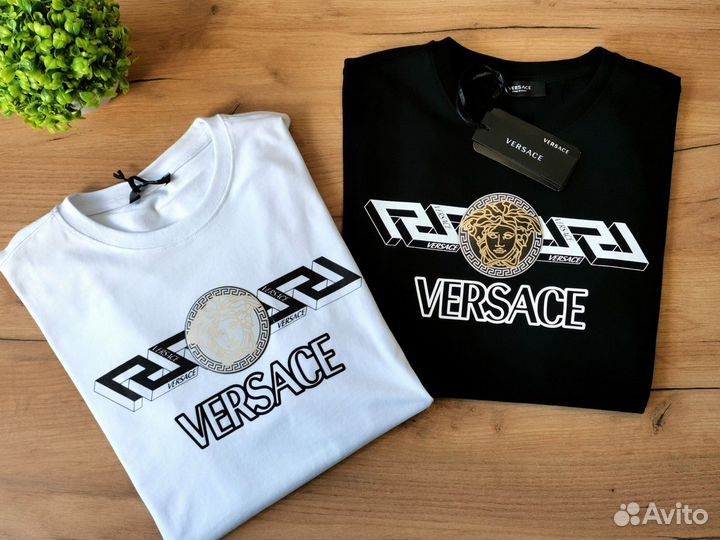 Футболка Versace